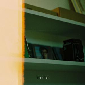 三角裤阴部鼓起图片大全
