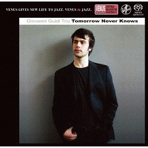 三角裤阴部鼓起图片大全
